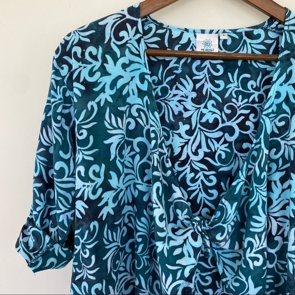 Mexicali Blues tie  front top, coverup with roll tab sleeves - Picture 3 of 12